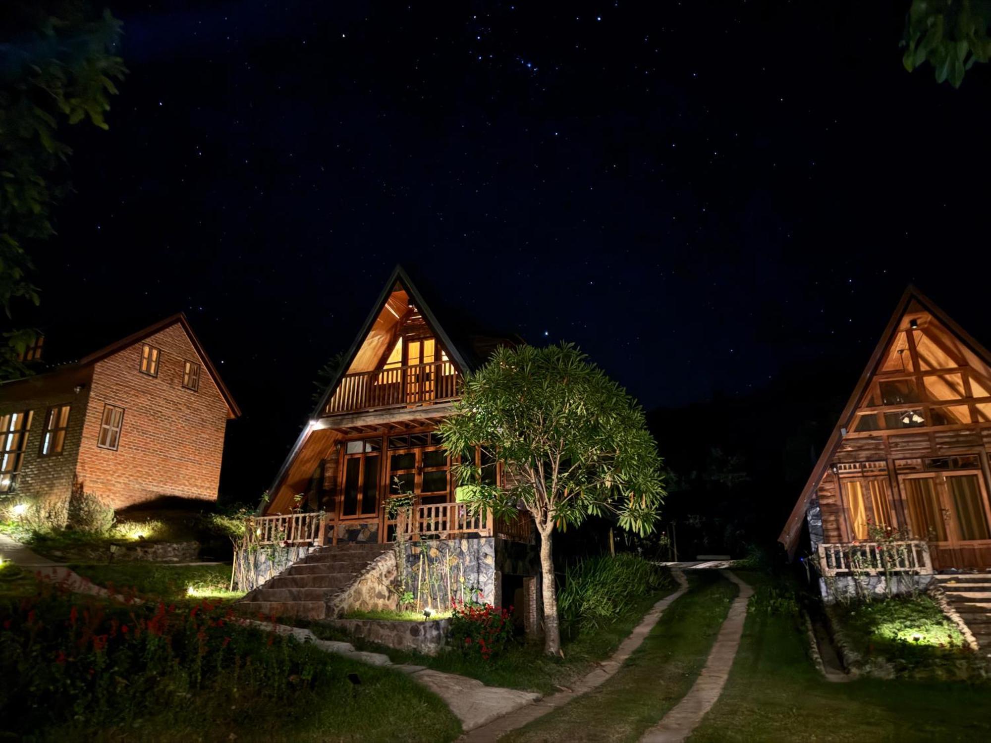 Ban Kaew Mo Ra Glamping & Restaurant Hotel Pang Mapha Exterior foto
